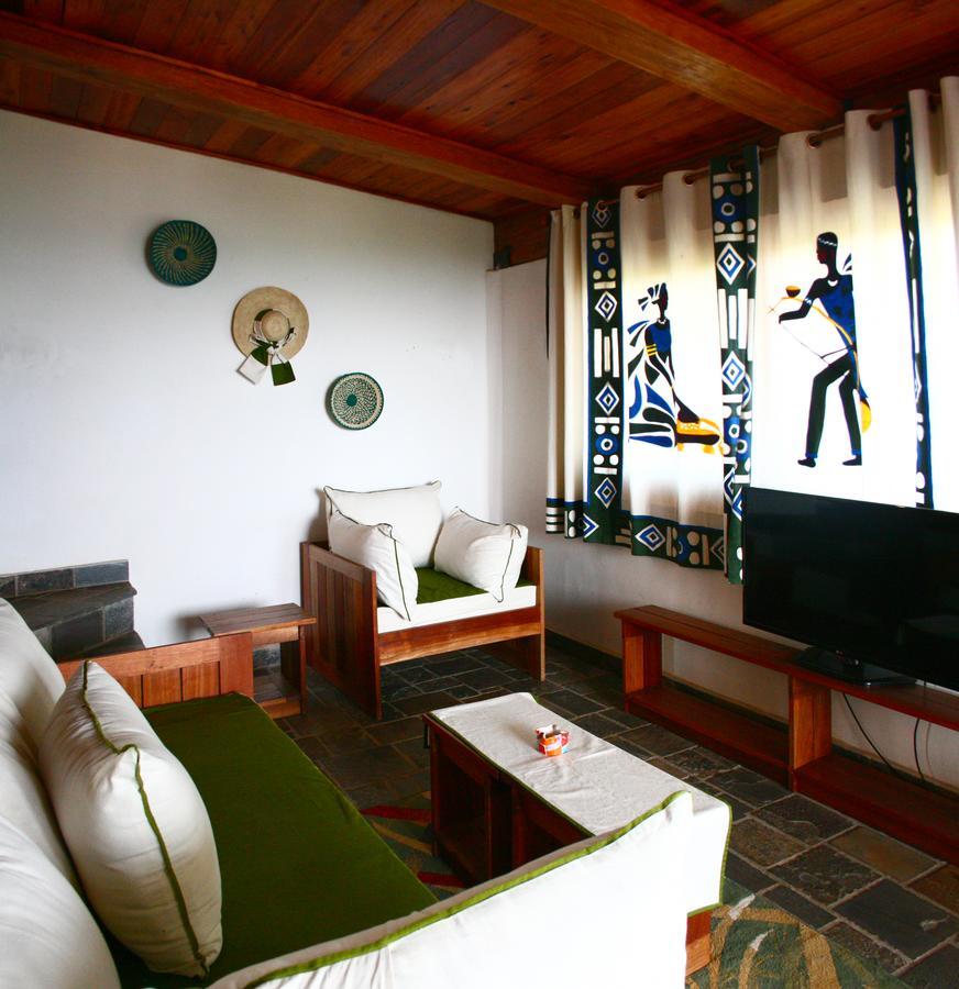 Hotel Club Du Lac Tanganyika บุจัมบุรา ภายนอก รูปภาพ