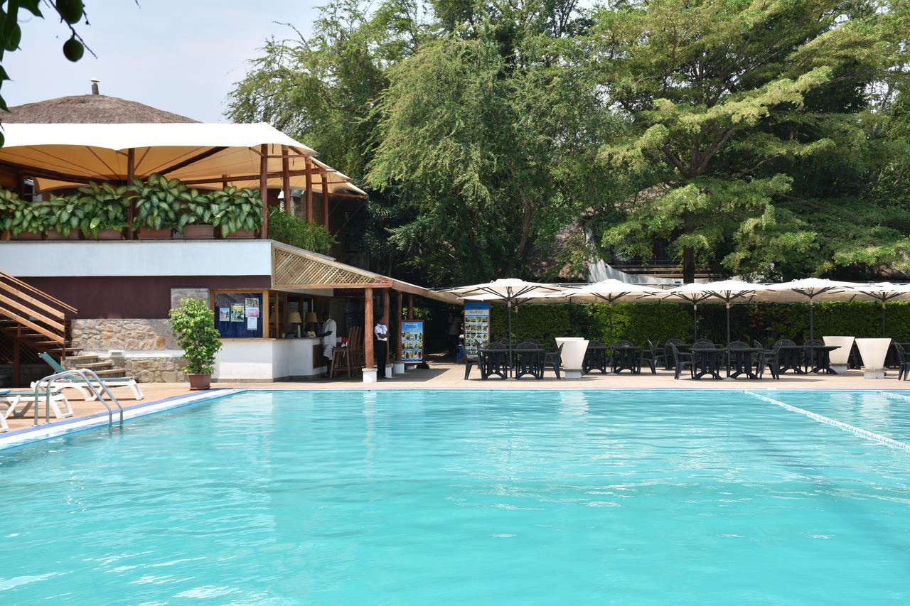 Hotel Club Du Lac Tanganyika บุจัมบุรา ภายนอก รูปภาพ
